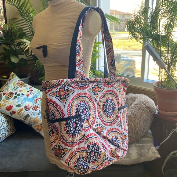 Thirty-one Retro Metro bag in Sunset Medallion pattern New in bag - Picture 7 of 8